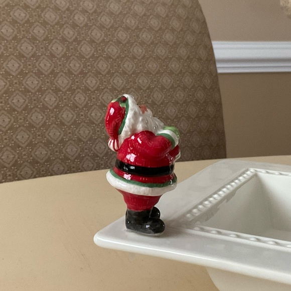 Christmas Santa With Peppermint Platter Decoration - Your Choice 🎅 - Picture 14 of 16